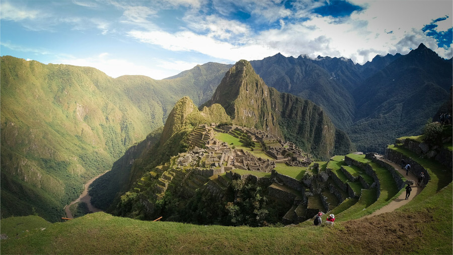 Machu Picchu kan du exempelvis besöka på temaresor med inriktning natur.